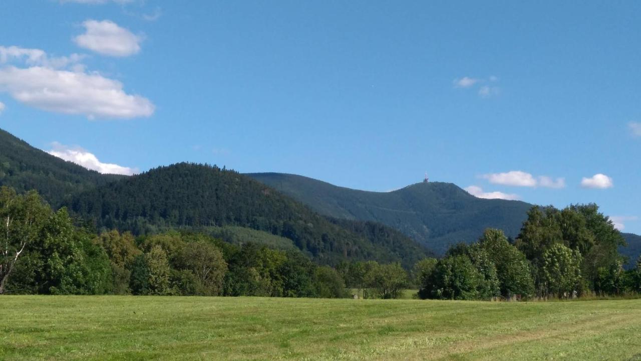 Chata Na Sjezdovce Malenovice (Moravia-Silesia) Exterior foto